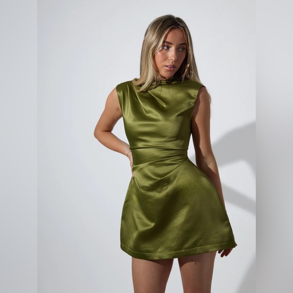 ODDMUSE london sold out green dress